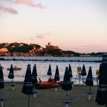 Casa Patella Διαμέρισμα San Terenzo Εξωτερικό φωτογραφία